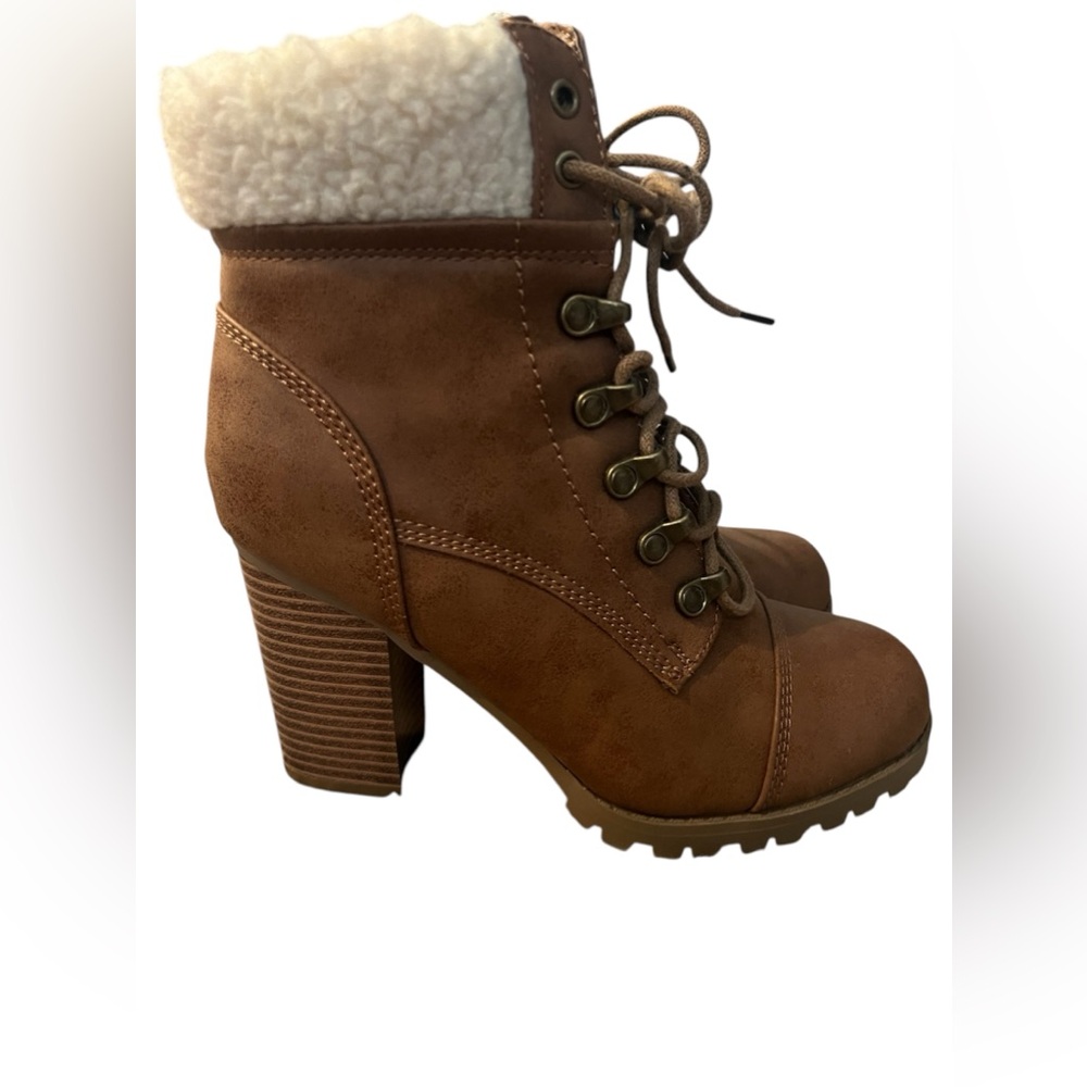 Sugar RORY Brown Faux Leather Fur Wedge Boots Size 8